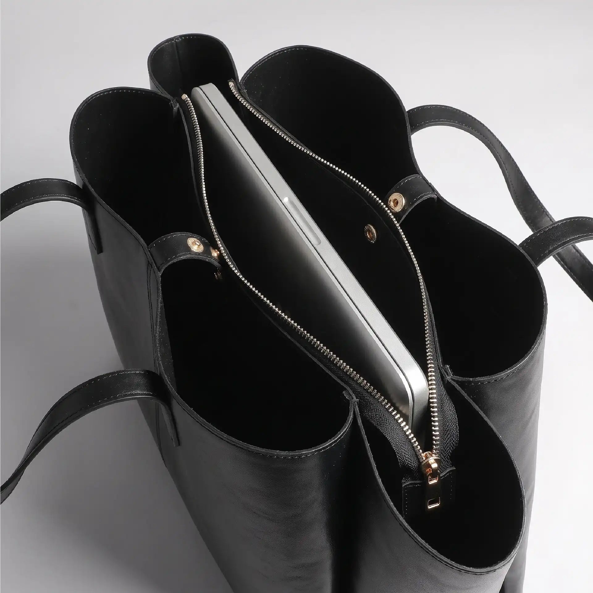 Aveline Structured Tote Bag