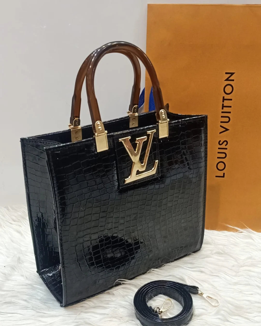 LVSHINE handbag