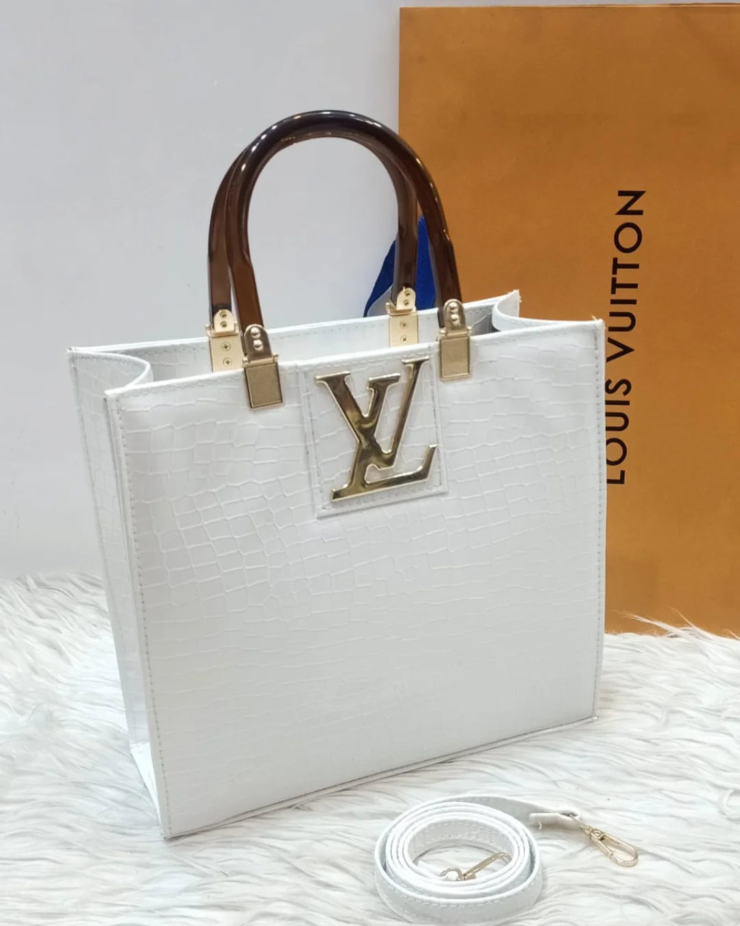 LVSHINE handbag