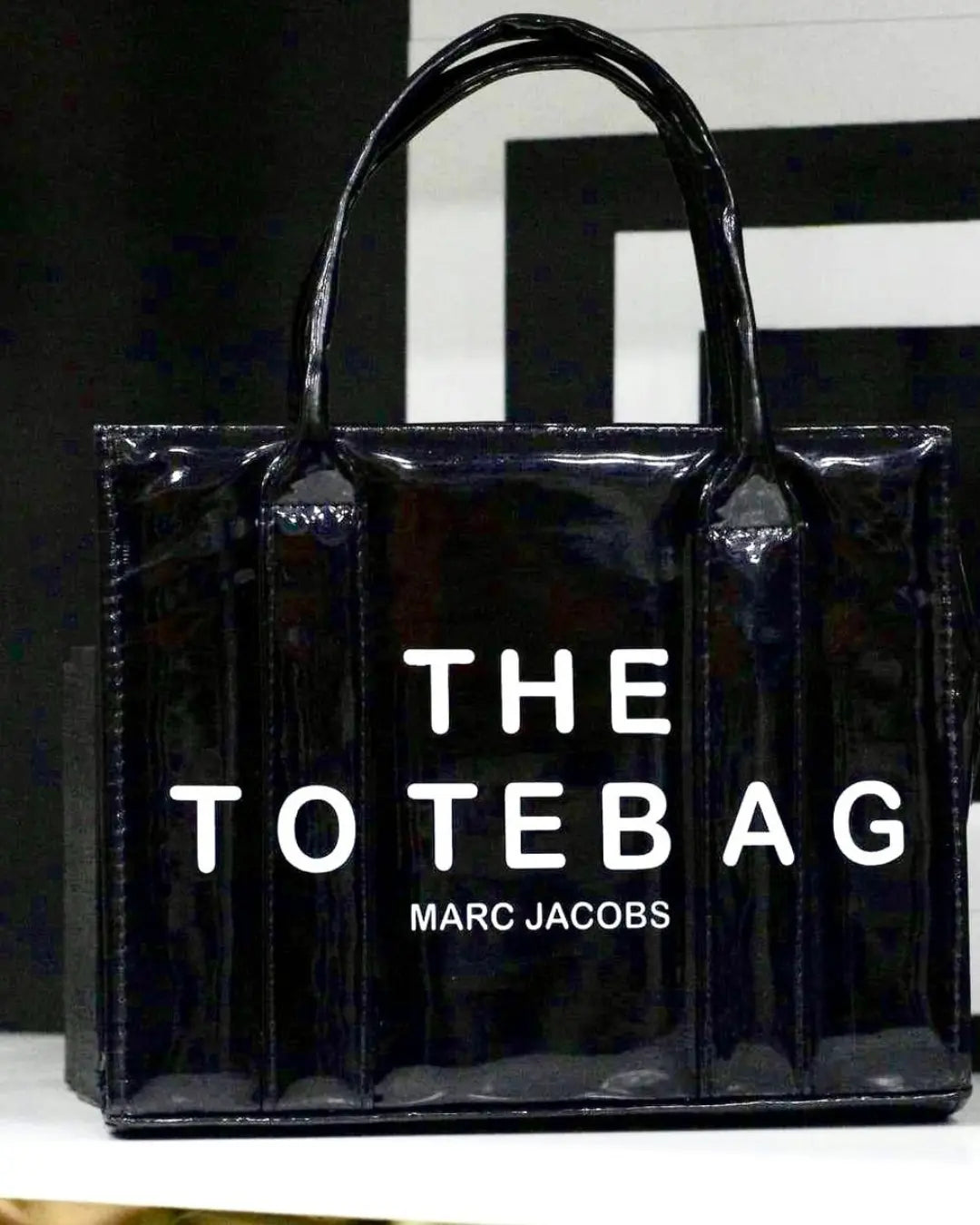 The tote bag