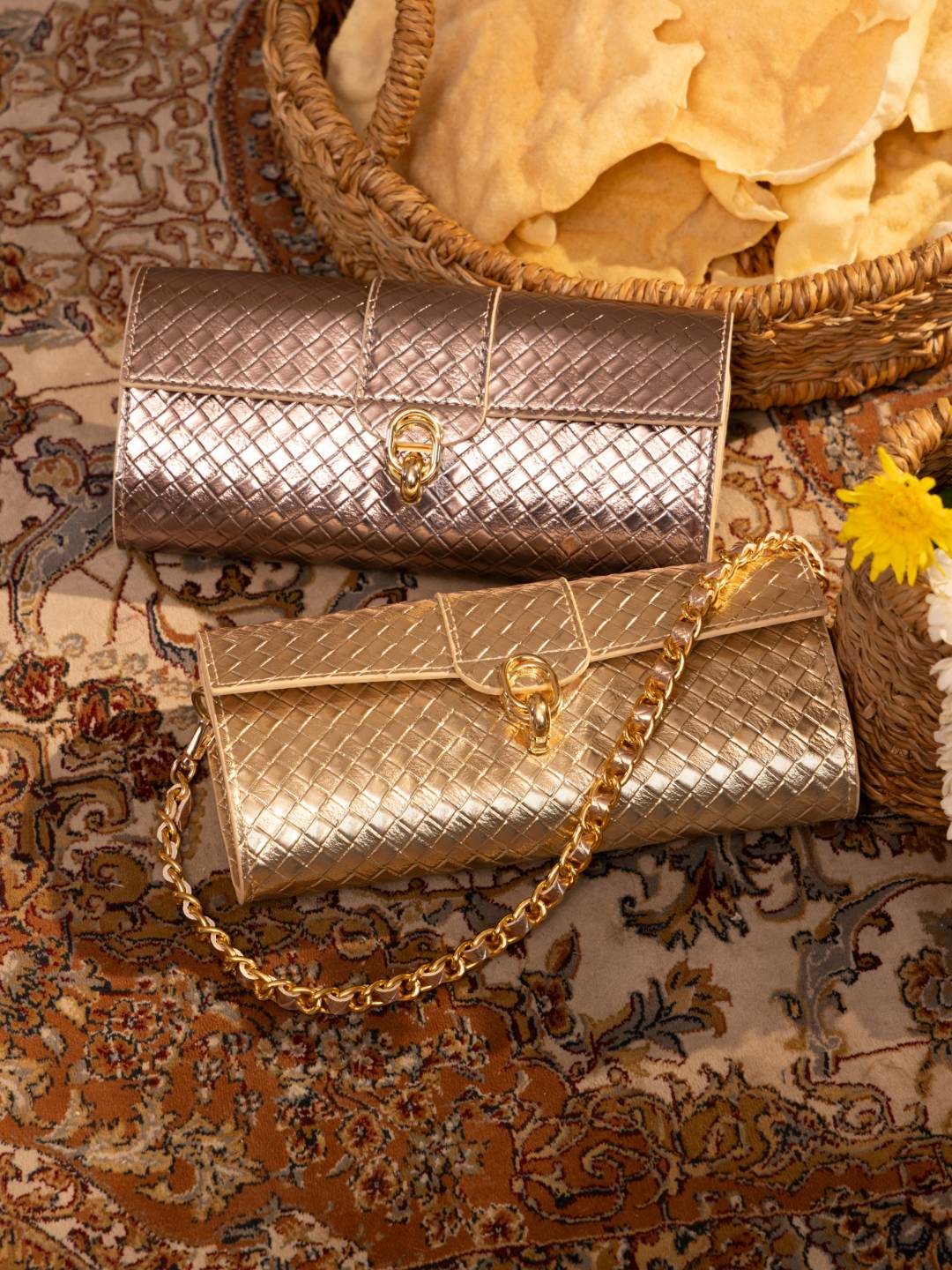 Barrel Clutch/Sling Gold