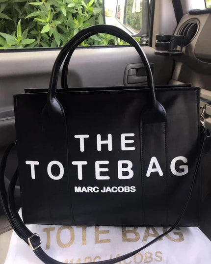 THE TOTE BAG
